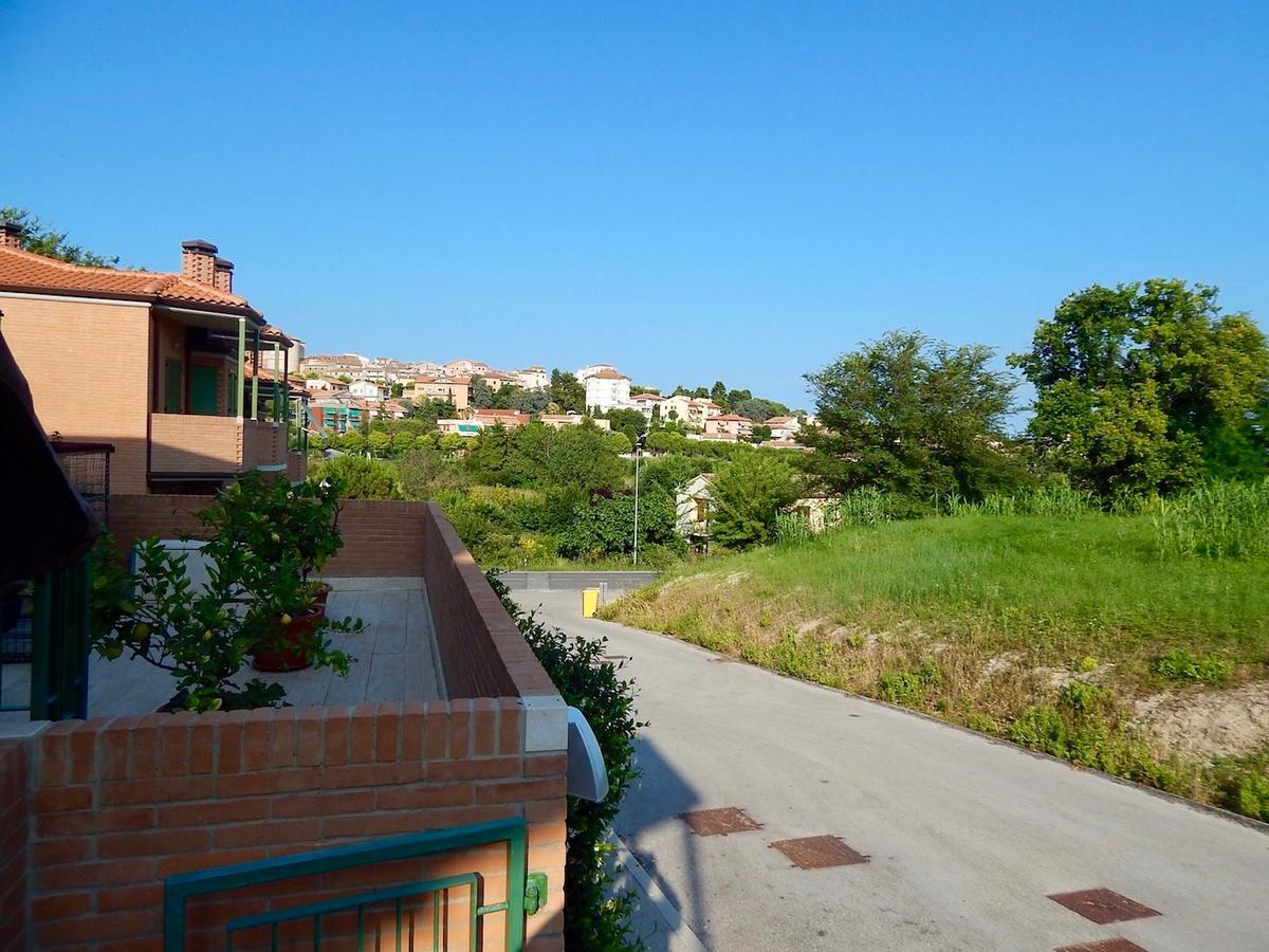 Ferienwohnung S127 - Sirolo, Nuovissimo Monolocale Con Terrazzo Exterior foto